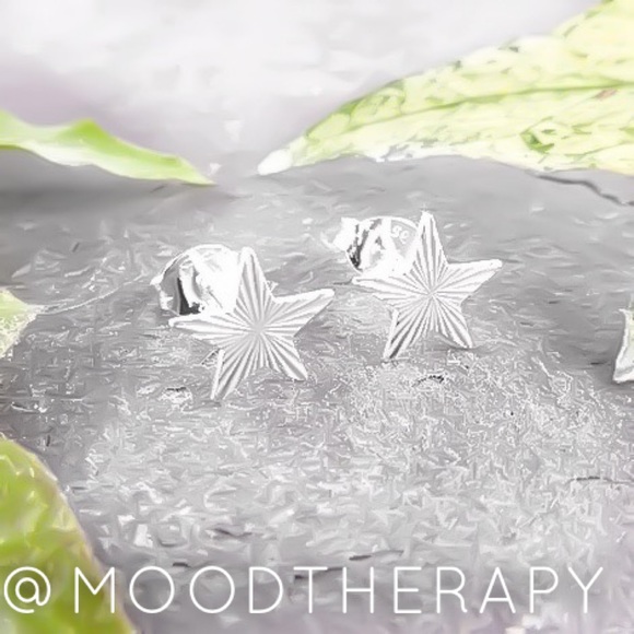 925 Sterling Silver Textured Star Stud Earrings Celestial Studs Gift for Actress - Picture 3 of 9